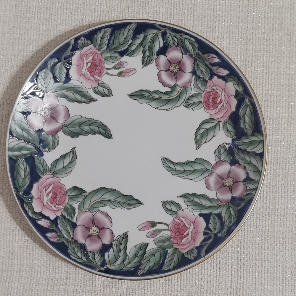 Vintage Chinese Porcelain Plate‎ Andrea By Sadek Maker's Mark 10"